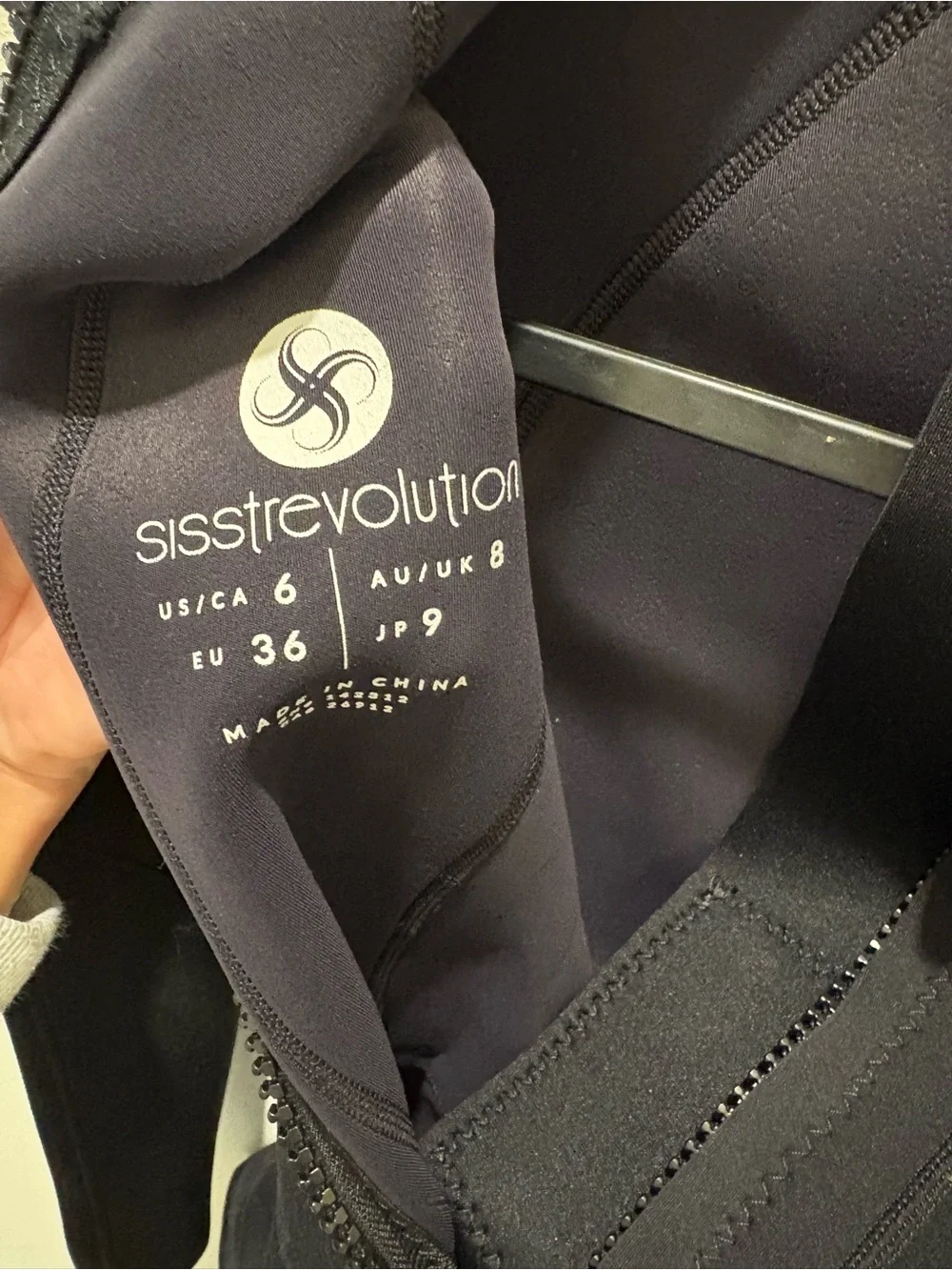 Sisstr  2/2 Summer Seas L/S Wetsuit size 6 US